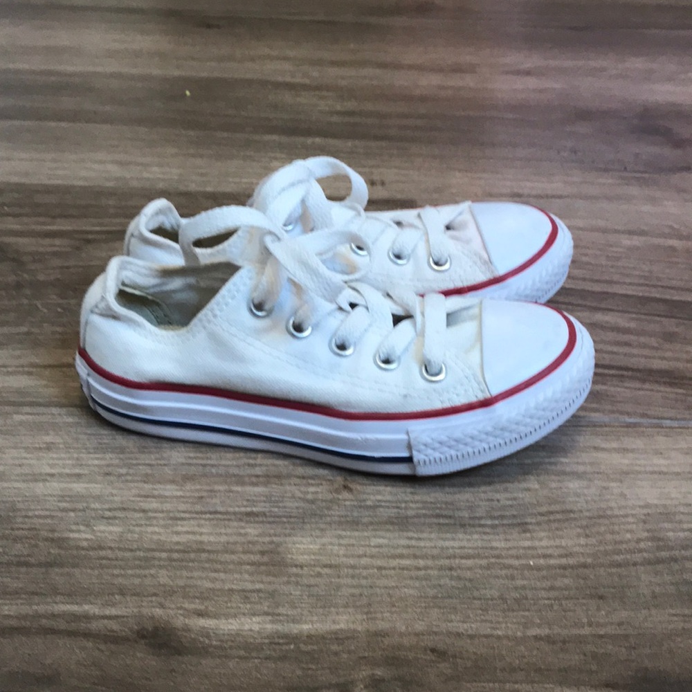 CONVERSE SNEAKERS! Sz. 10.5